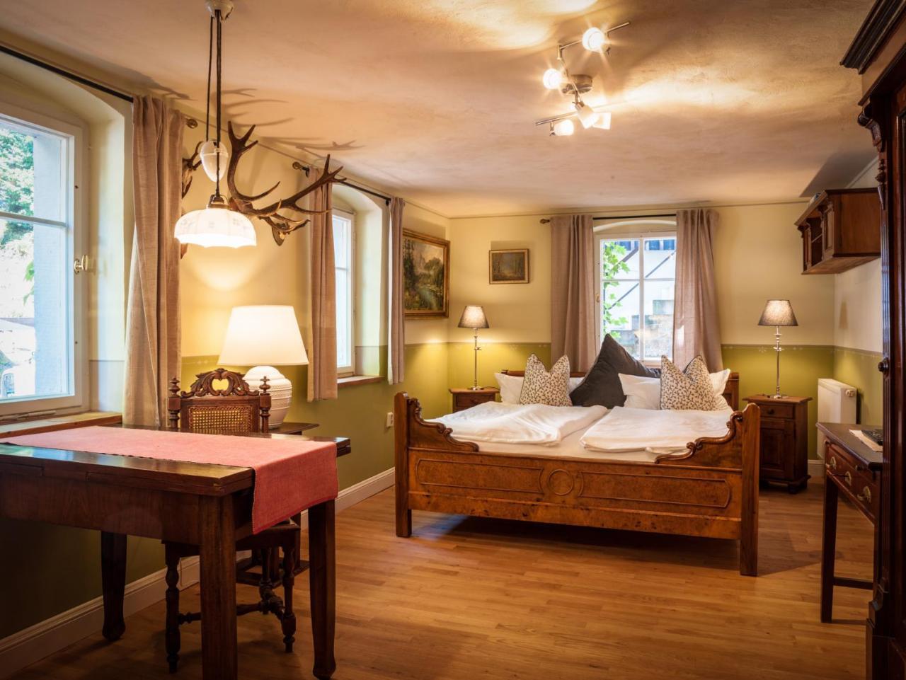 Das Forsthaus Hotelapartments Bad Schandau Eksteriør billede