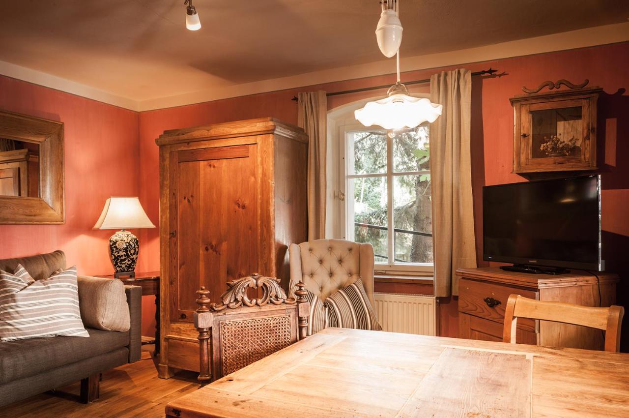 Das Forsthaus Hotelapartments Bad Schandau Eksteriør billede