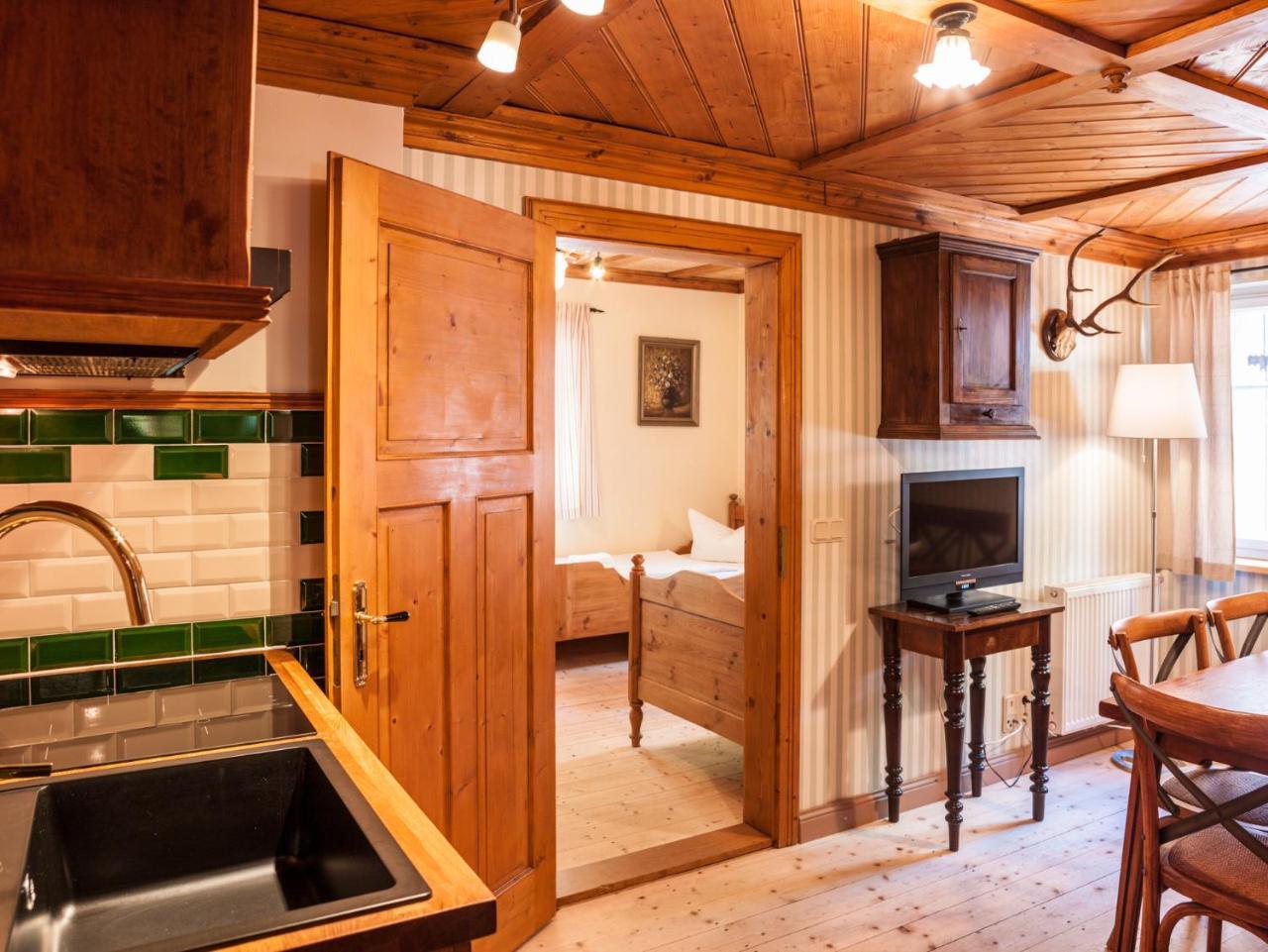 Das Forsthaus Hotelapartments Bad Schandau Eksteriør billede